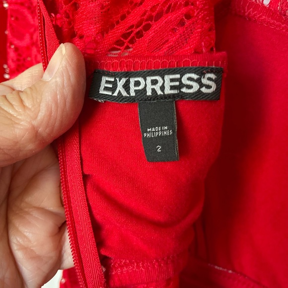 Express red lace dress - Picture 5 of 9